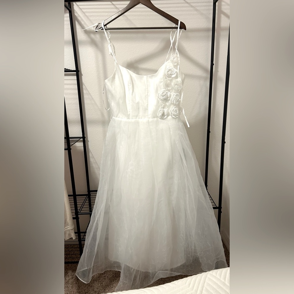 NWT Lulus White Dress